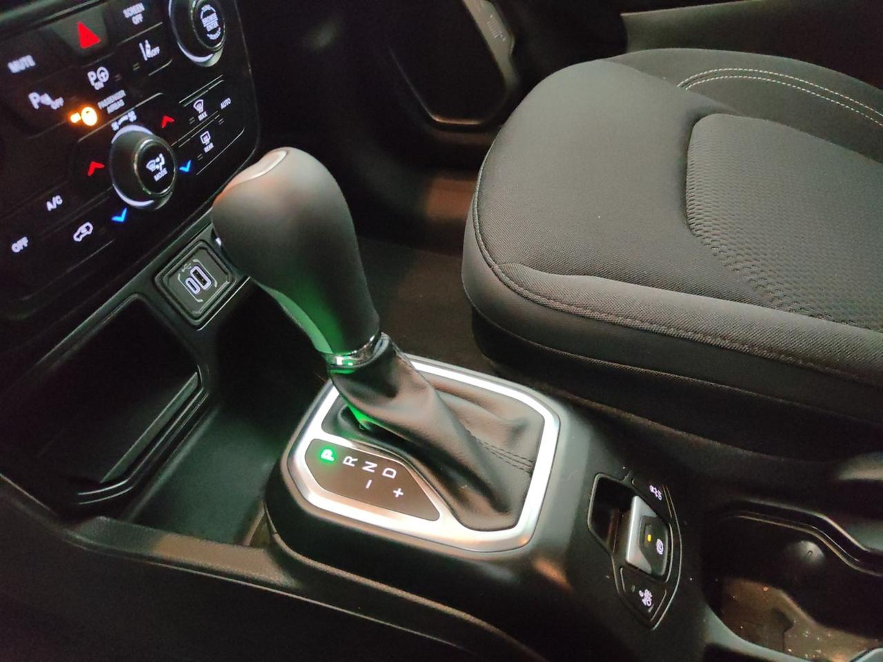 JEEP Renegade 2024 1.5 E-HYBRID MHEV 130CV SUMMIT DCT