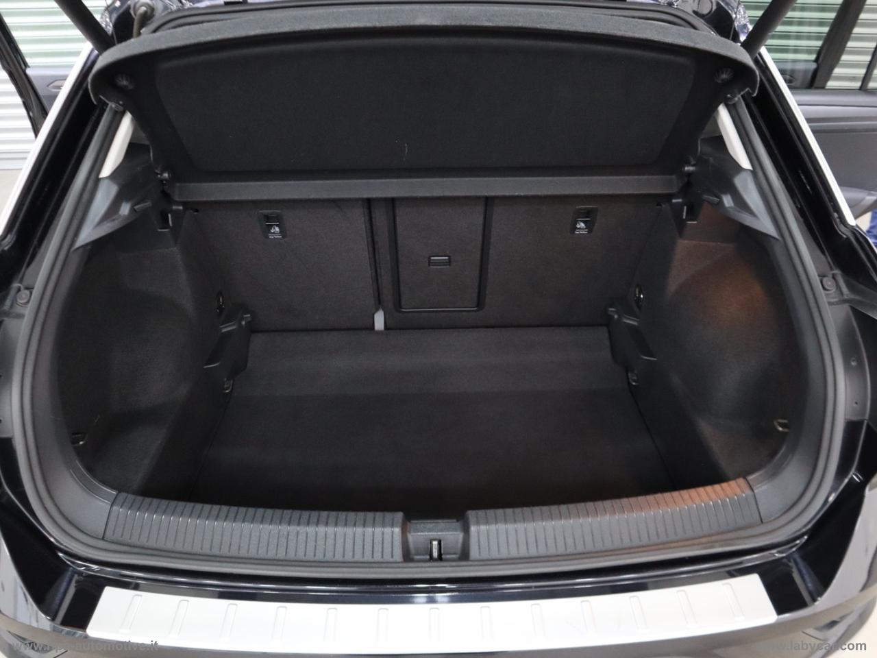 VOLKSWAGEN T-Roc 1.6 TDI NAVI FULL LED