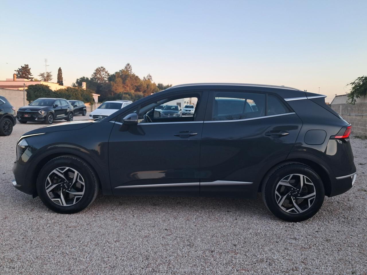 Kia Sportage 1.6 CRDI-136cv*B-LED*NAVY*VIRTUAL