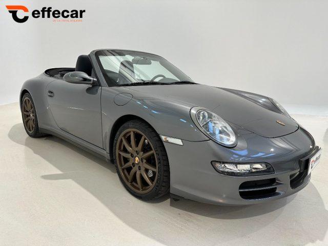 PORSCHE 911 Carrera 4 Cabriolet