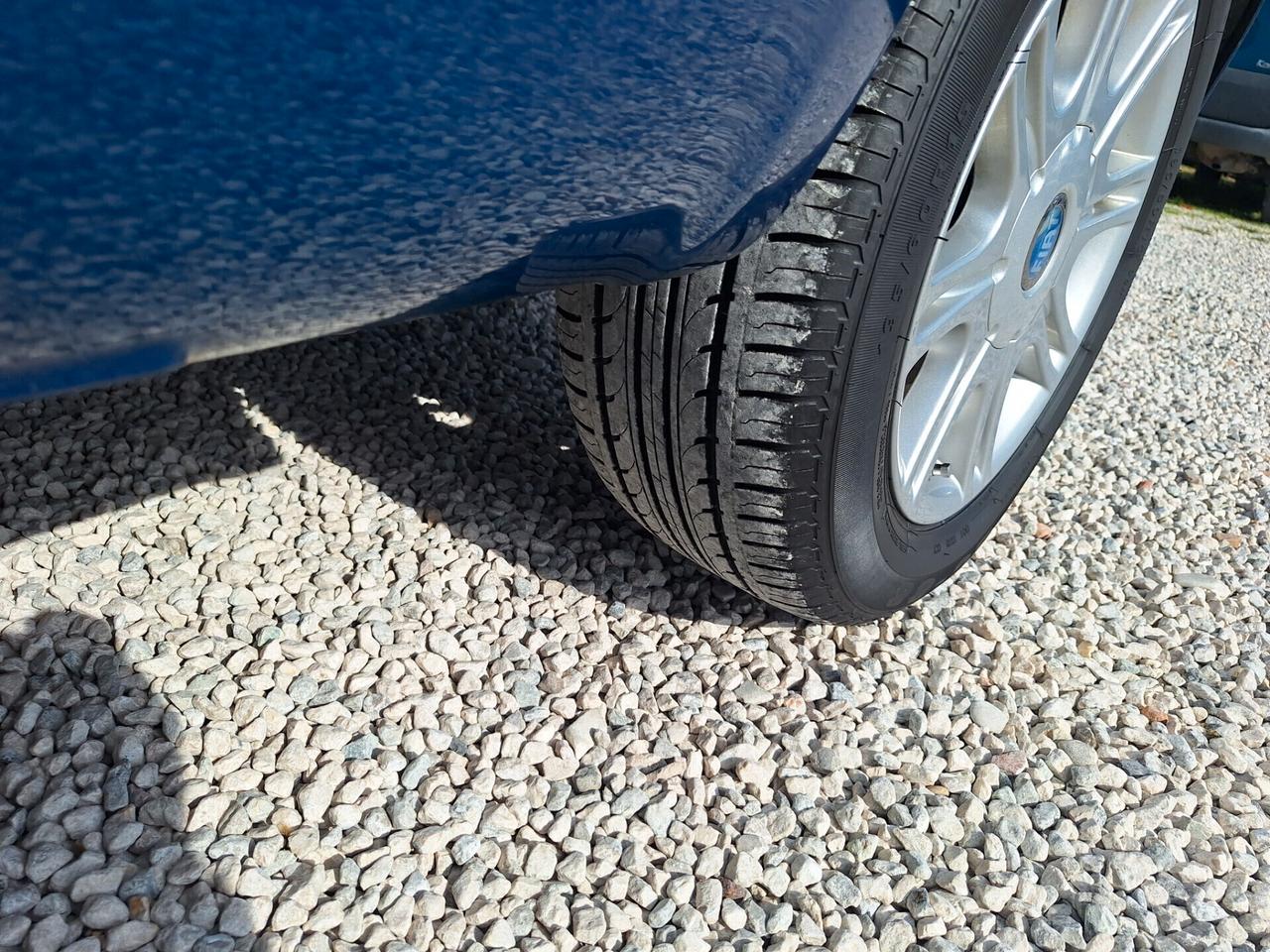 Fiat Multipla 1.6 16V Natural Power Emotion 6 POSTI NEOPATENTATI