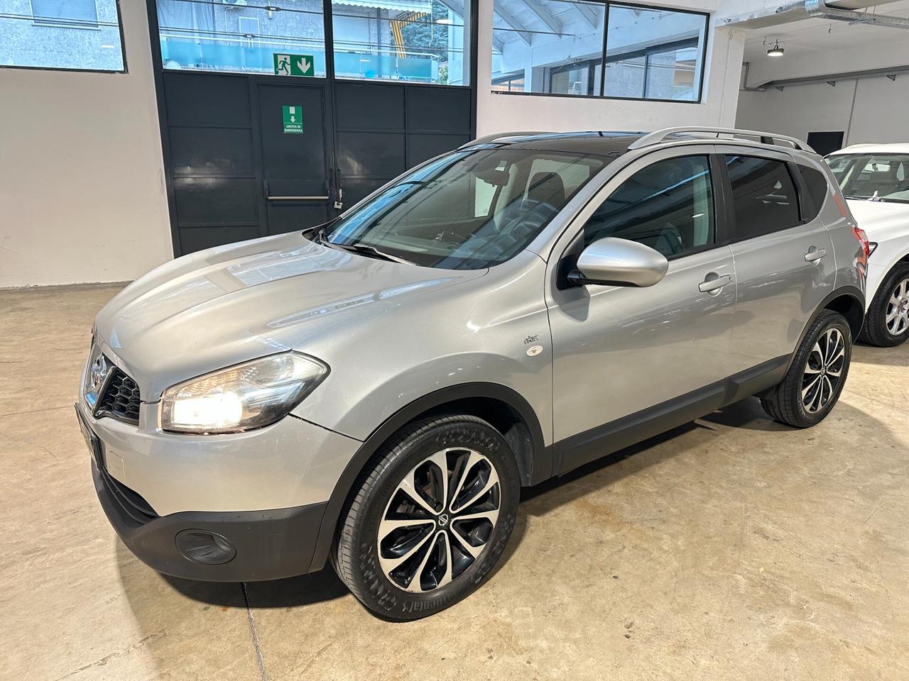 Nissan Qashqai 2.0 dCi DPF 4WD Acenta - TETTO CERCHI IN LEGA