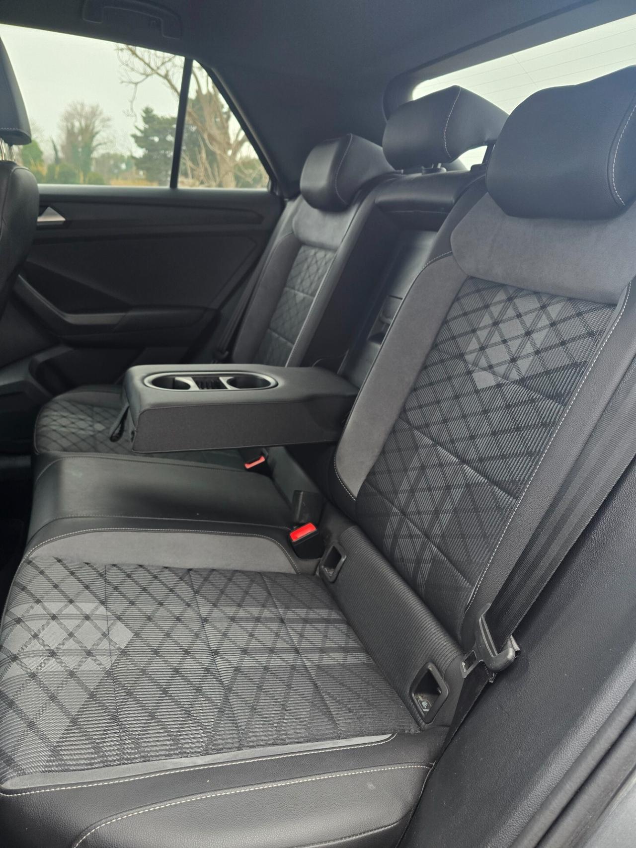 Volkswagen T-Roc 2.0 TDI R-Line