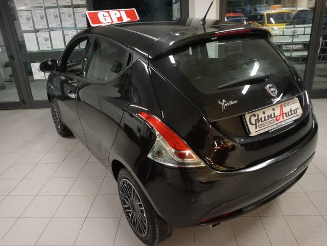 LANCIA Ypsilon 1.2 69 CV 5 porte GPL Ecochic Gold uniproprietario