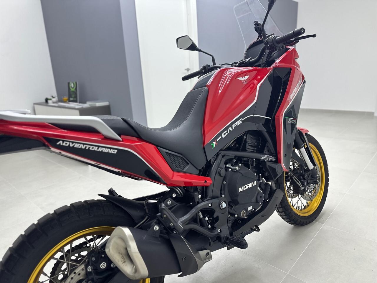 Moto Morini X-Cape 649 GOLD WHEELS