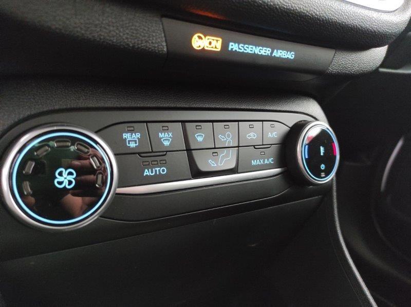 FORD Fiesta 7ª serie - Fiesta 1.1 75 CV 5 porte Titanium