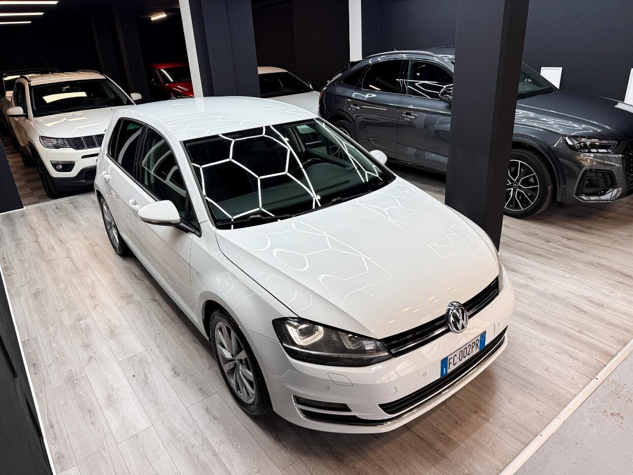 Volkswagen Golf 2.0 TDI 150CV Highline DSG