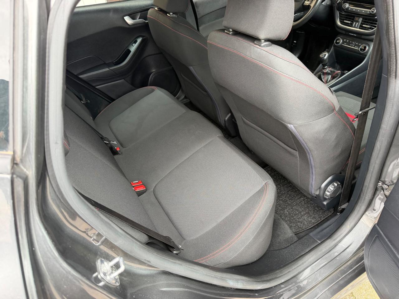 Ford Fiesta 1.0 Ecoboost Hybrid 125 CV 5 porte ST-Line