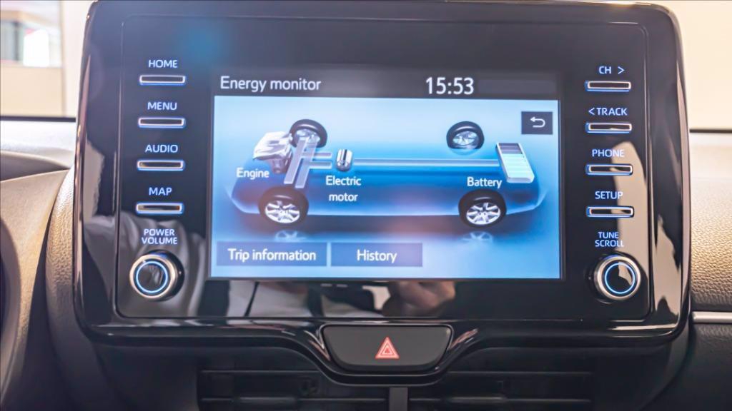 TOYOTA Yaris 1.5h Trend del 2021