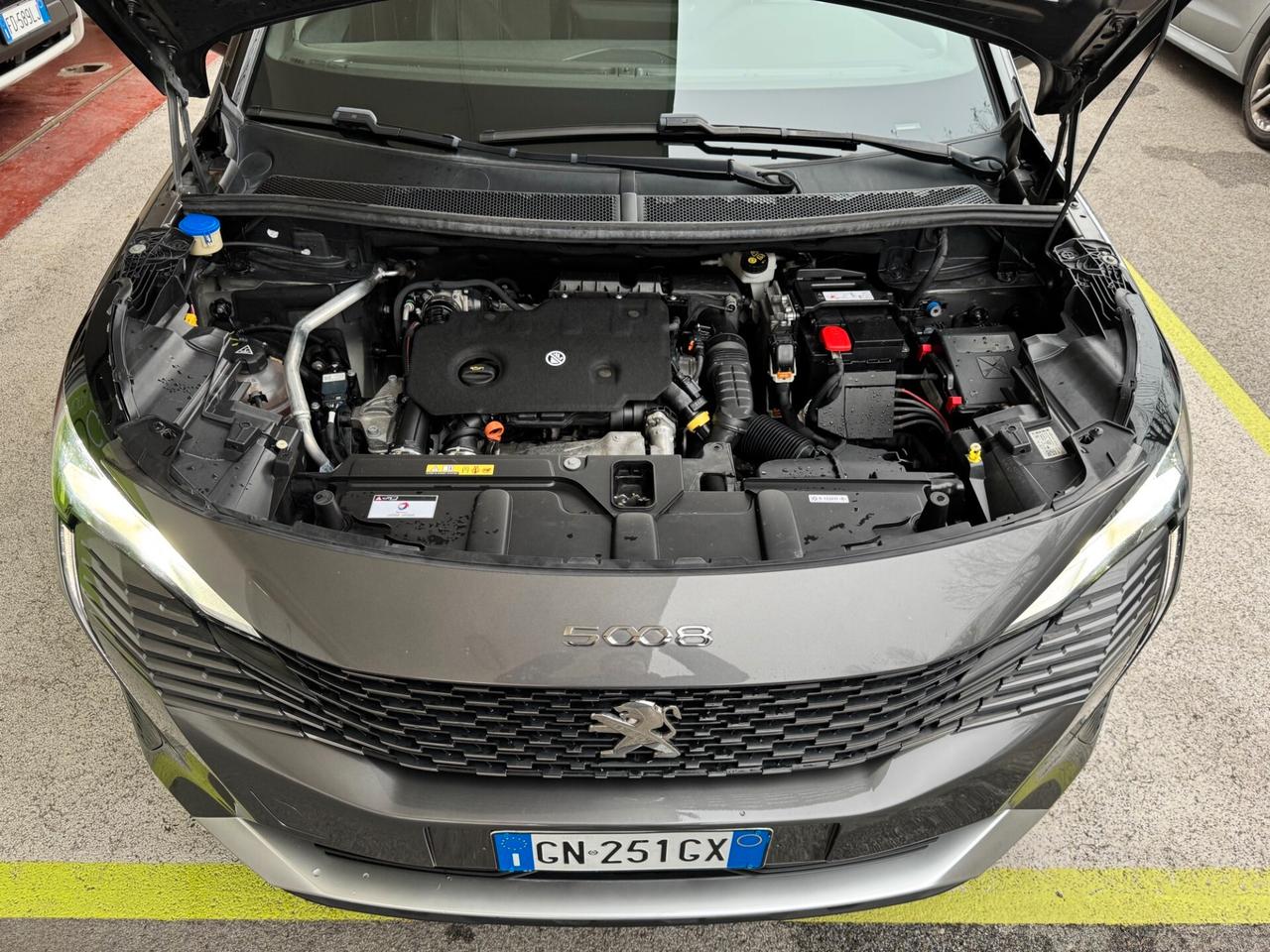 Peugeot 5008 1.5hdi AllurePack 7P GARANZIA 36 MESI