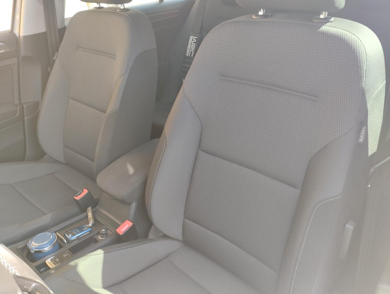 Volkswagen Golf e-Golf 136 CV