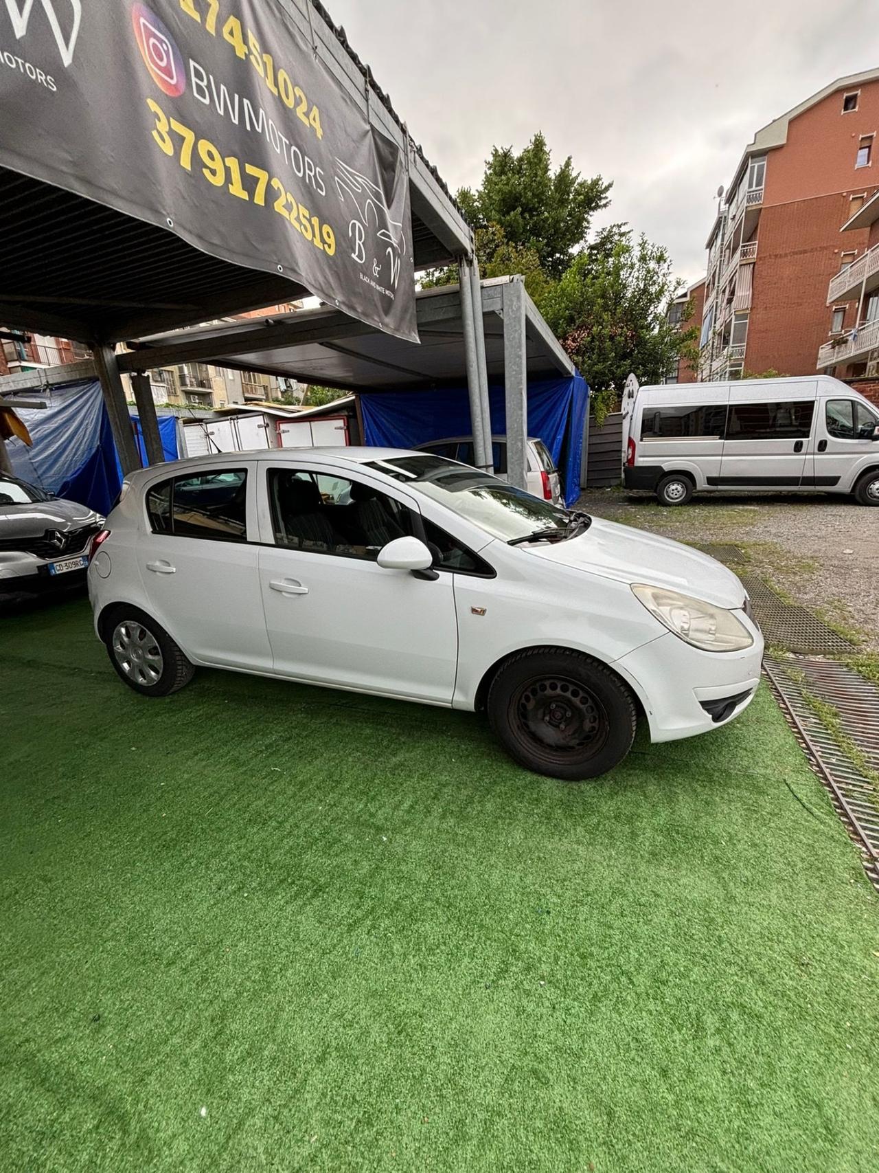 Opel Corsa LEGGERE DESCRIZIONE