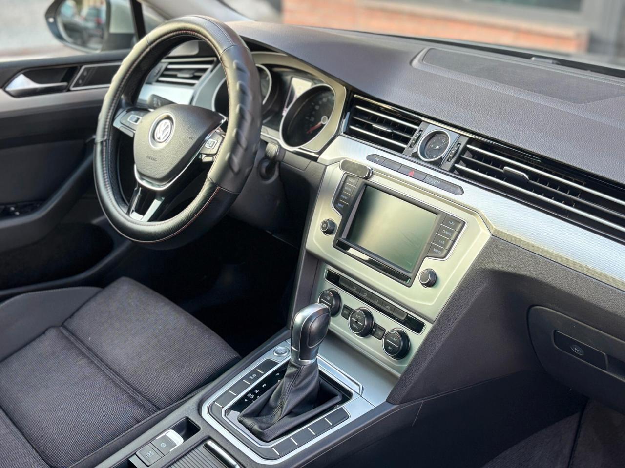 Volkswagen Passat Variant 1.6 dsg