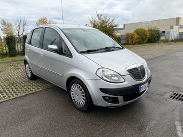 Lancia MUSA 1.4 16v Platino Plus 100