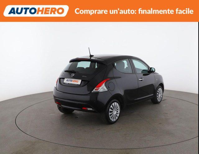 LANCIA Ypsilon 1.0 FireFly 5 porte S&S Hybrid Ecochic Gold