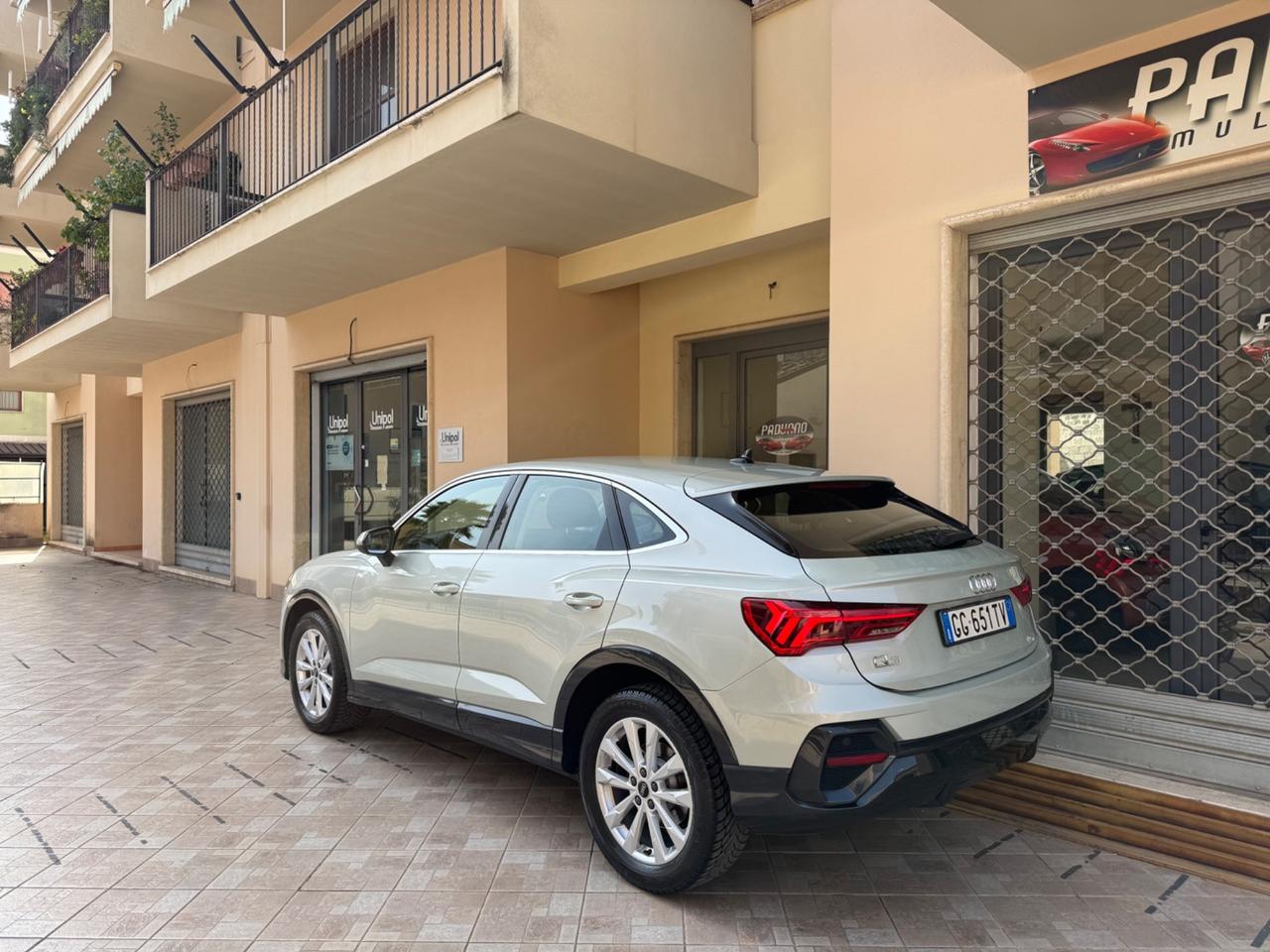 Audi Q3 SPB 35 TDI S tronic Business Plus