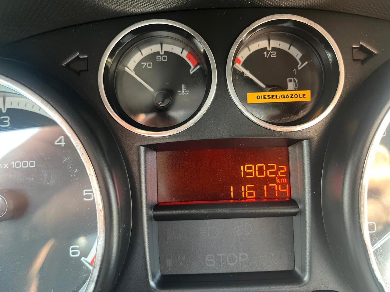 Peugeot 308 1.6 8V HDi 93CV SW