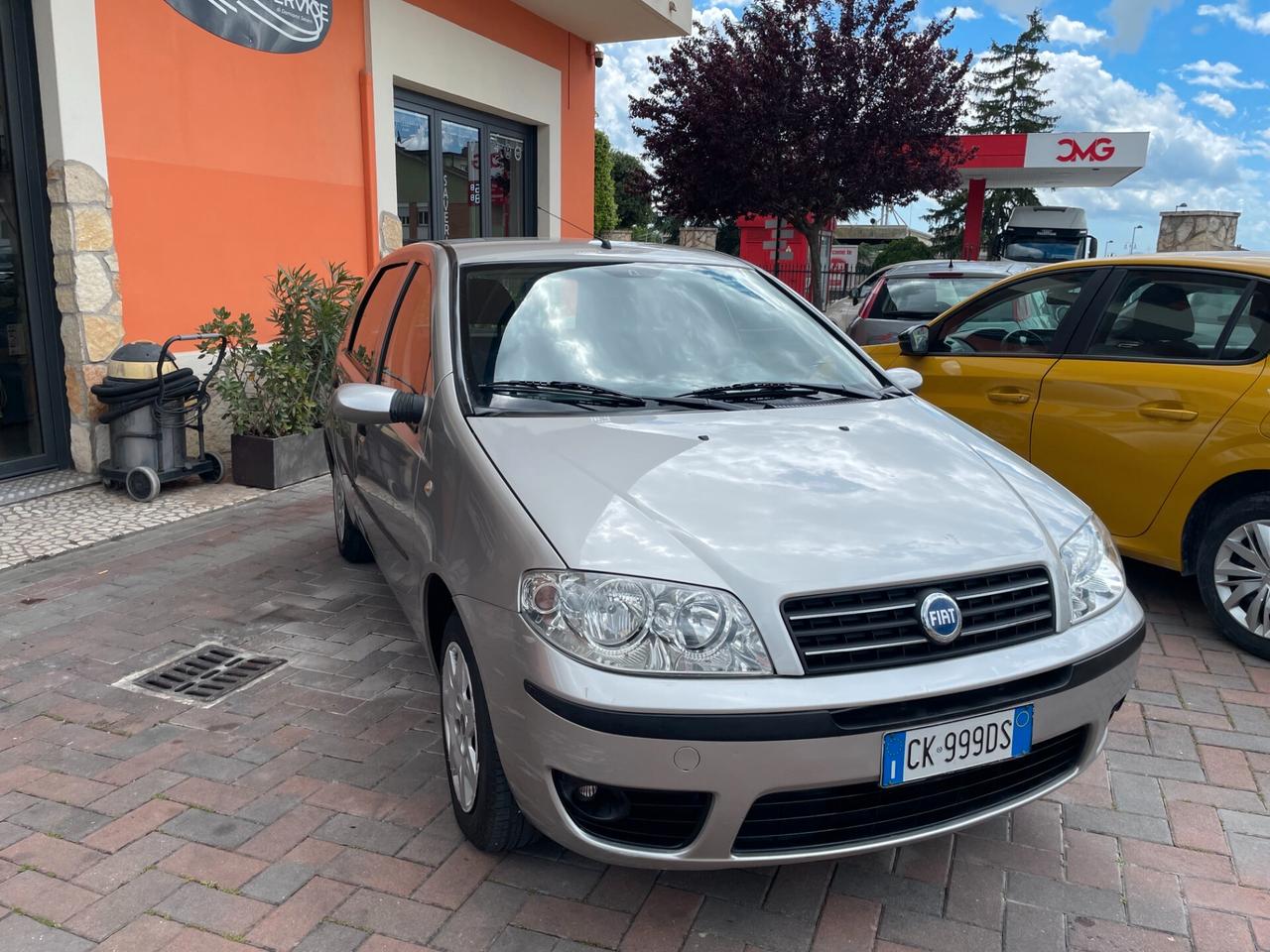 Fiat Punto 1.2i cat 5 porte ELX