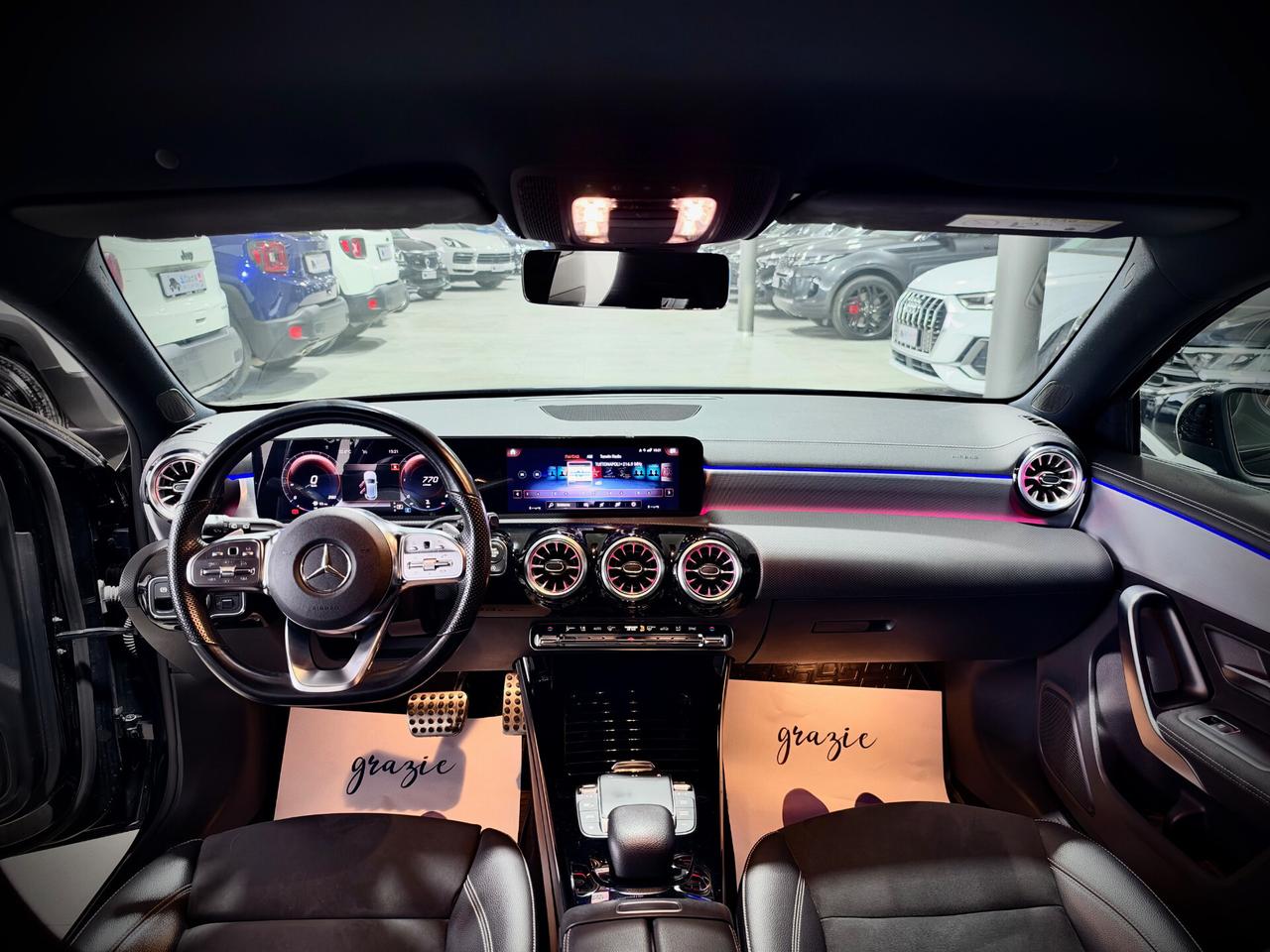 Mercedes-Benz A 180 d 116CV Premium AMG Night Edition