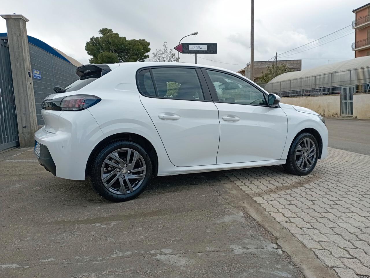 Peugeot 208 BlueHDi 100 Stop&Start 5 porte Active