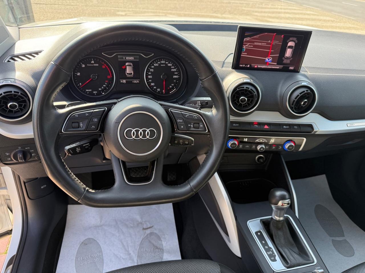 Audi Q2 30 TDI S tronic Business Design