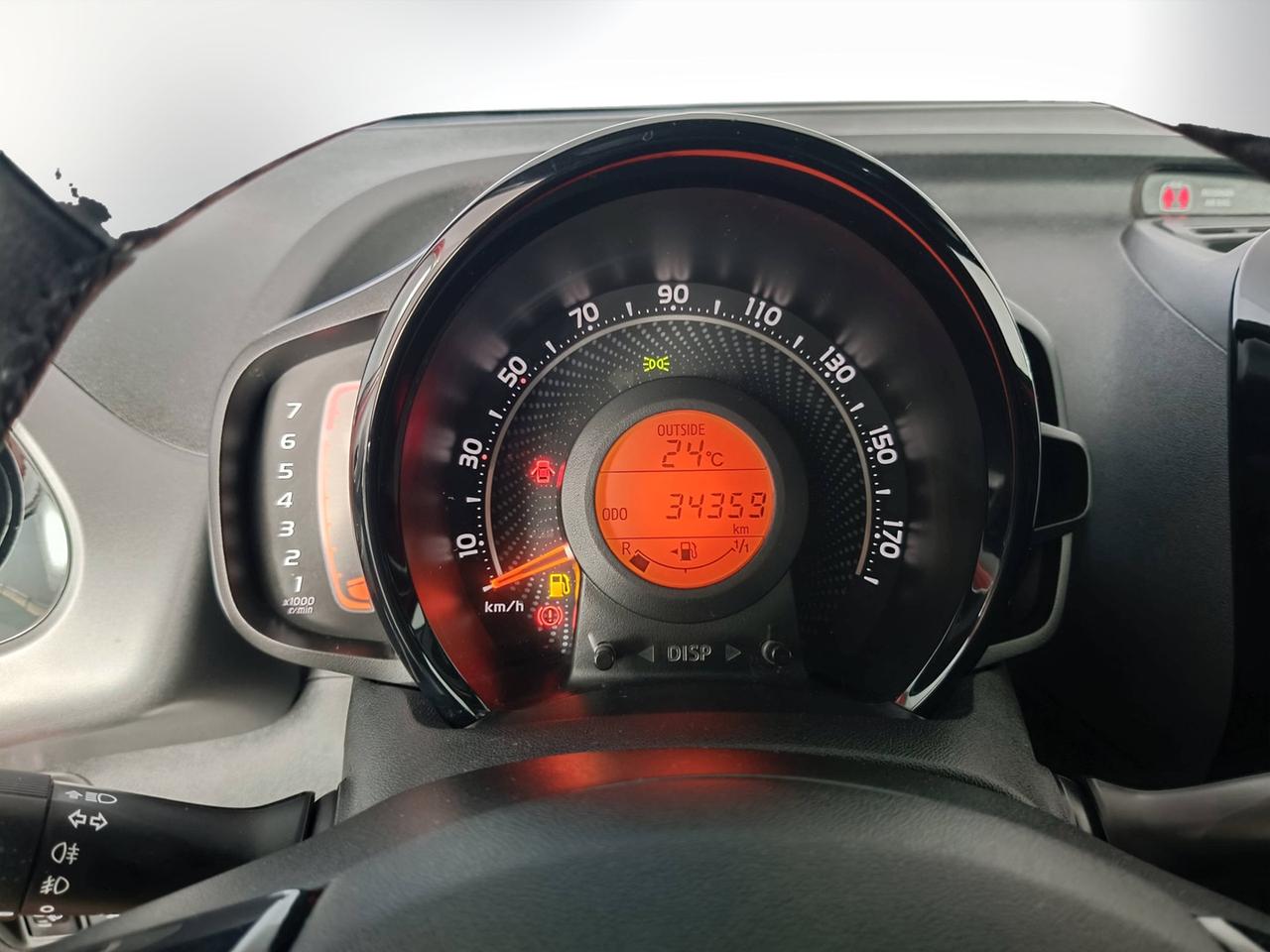 TOYOTA Aygo II 2018 5p - Aygo 5p 1.0 x-play 72cv