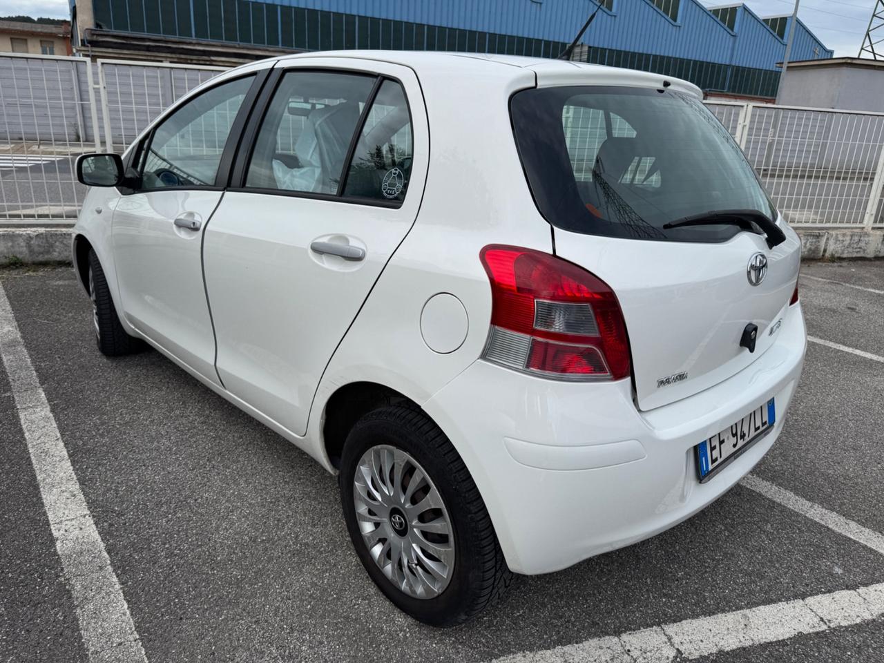 Toyota Yaris 1.0 5 porte Sol 2011