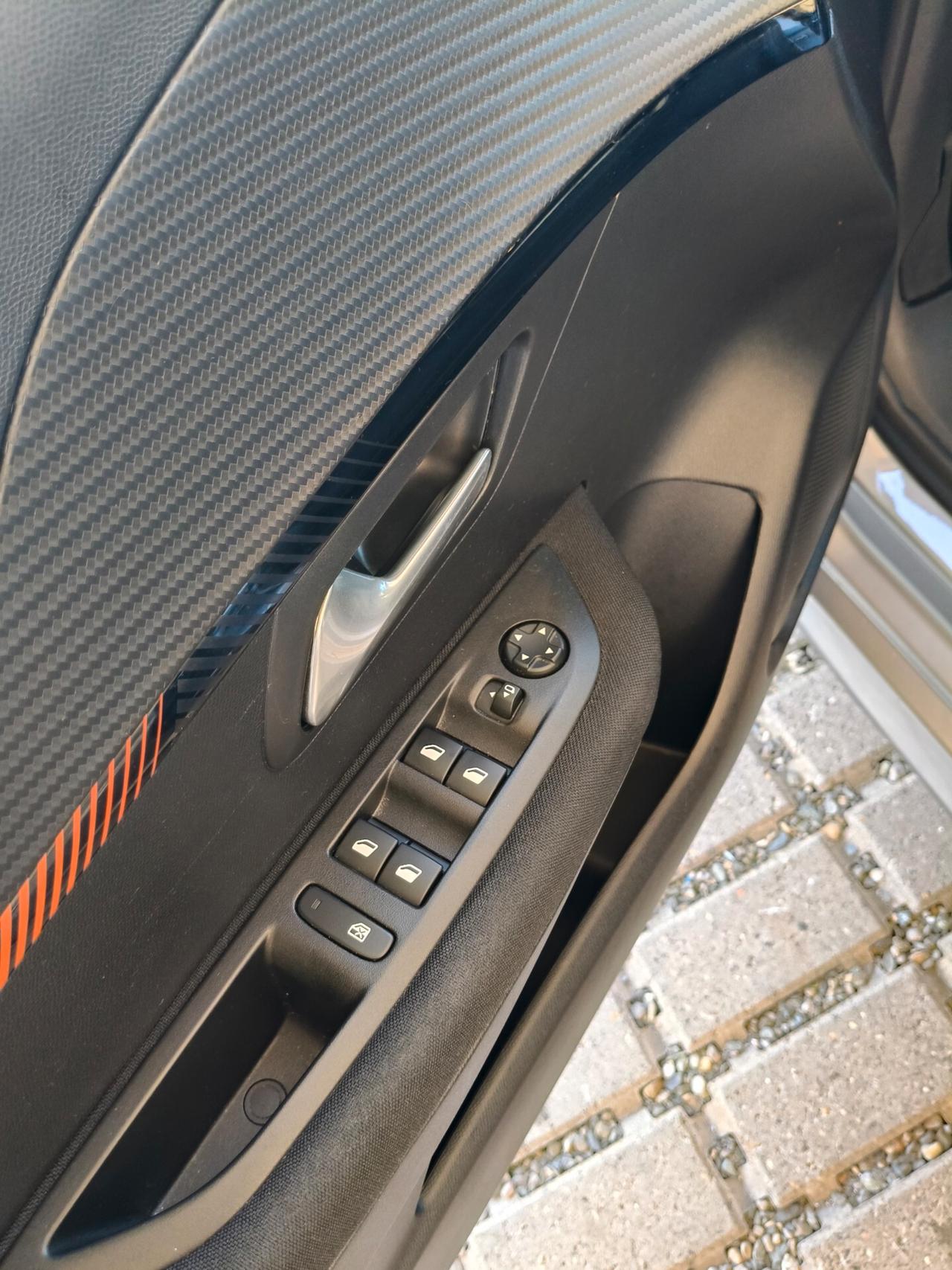 Peugeot 208 PureTech 75 Stop&Start 5 porte Allure Pack