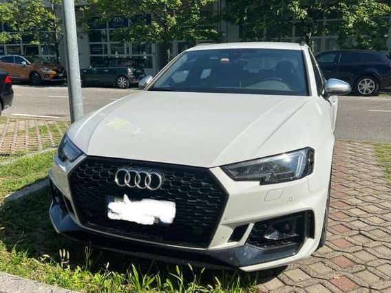 Audi RS4 Avant 2.9 tfsi quattro 450cv -CARBOCERAMICA-