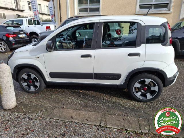 FIAT Panda 1.0 FireFly S&S Hybrid City Cross