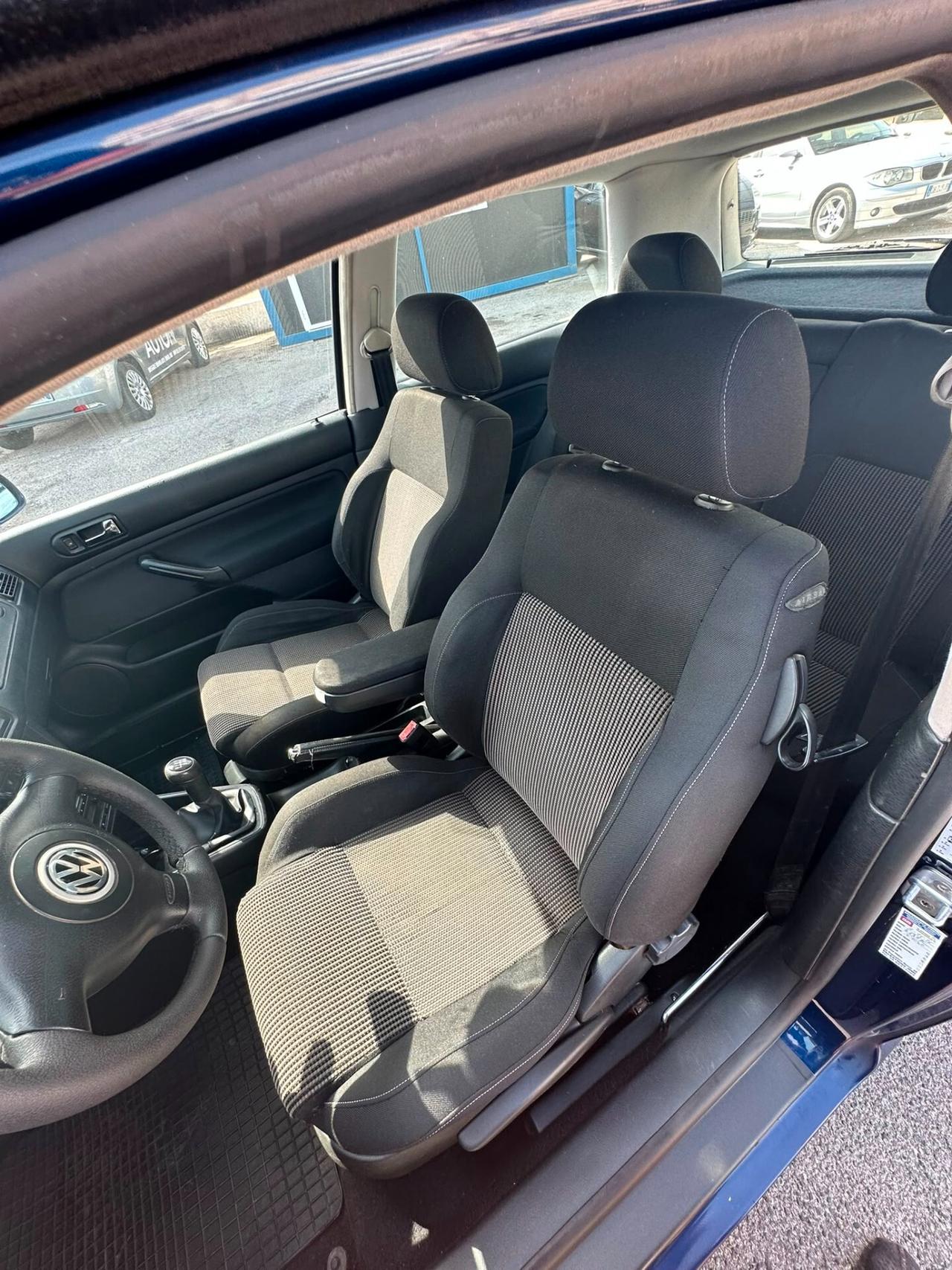 Volkswagen Golf 1.9 TDI/130 CV cat 3p. Highline