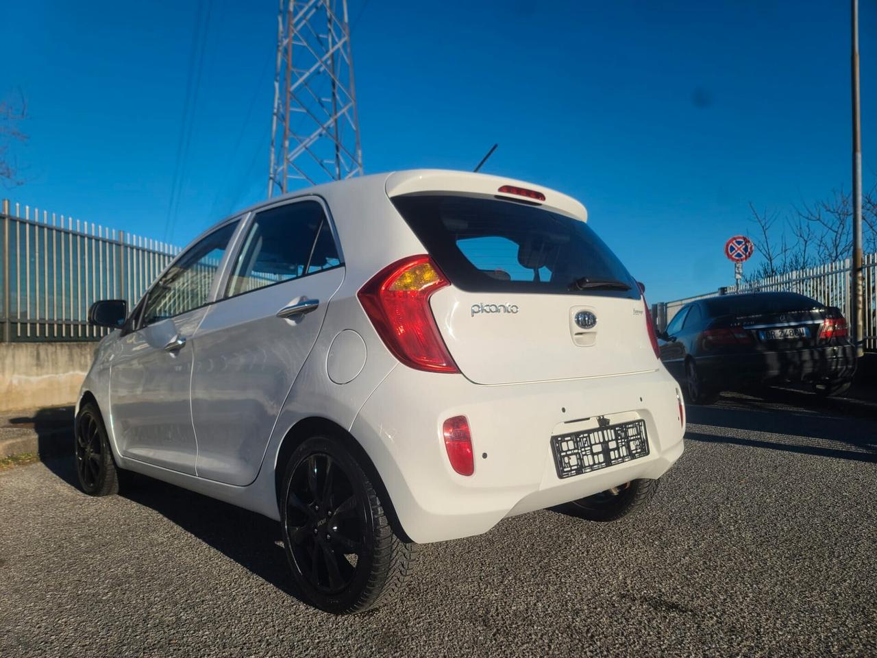 Kia Picanto 1.0 12V SOLO 49.000 KM