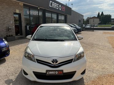 Toyota Yaris 1.3 5 porte Lounge