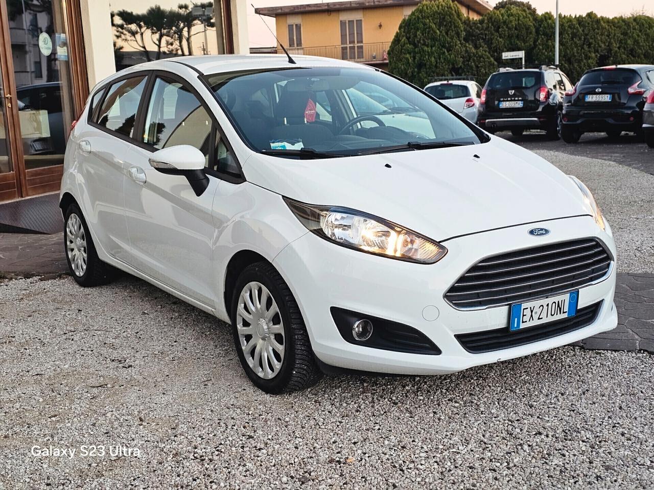 Ford Fiesta 1.5 DIESEL OK PER NEOPATENTATI ANNO 10/2012