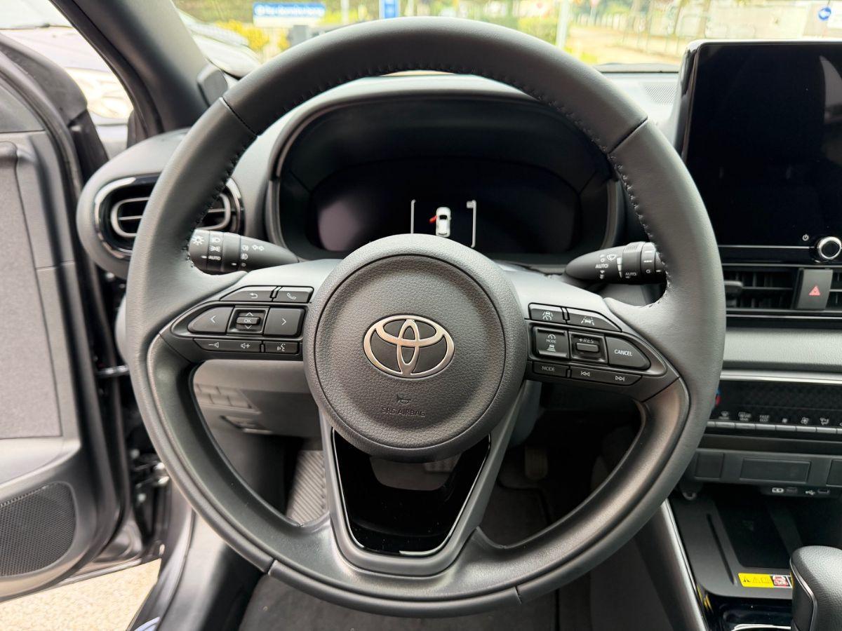 TOYOTA - Yaris - 1.5 Hybrid 5p. Lounge