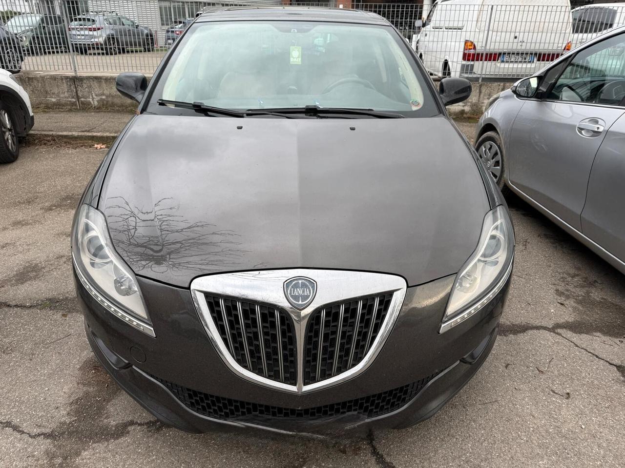 Lancia Delta 1.6 MJT DPF Platino