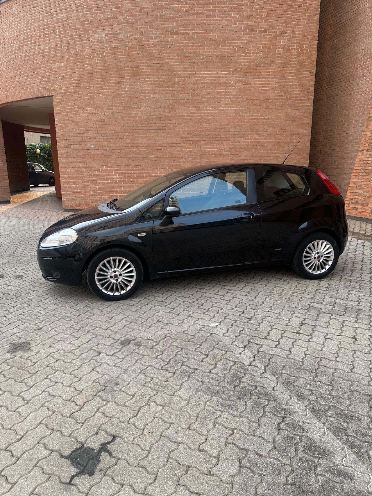 Fiat Grande Punto Grande Punto 1.3 MJT 90 CV 3p. Dynamic