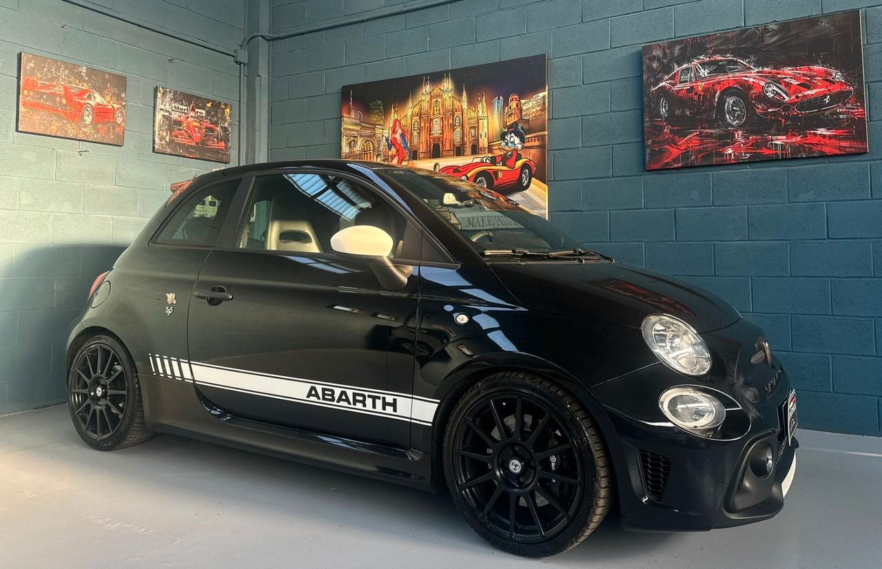 595COMPETIZIONE SABELT CARBONIO!