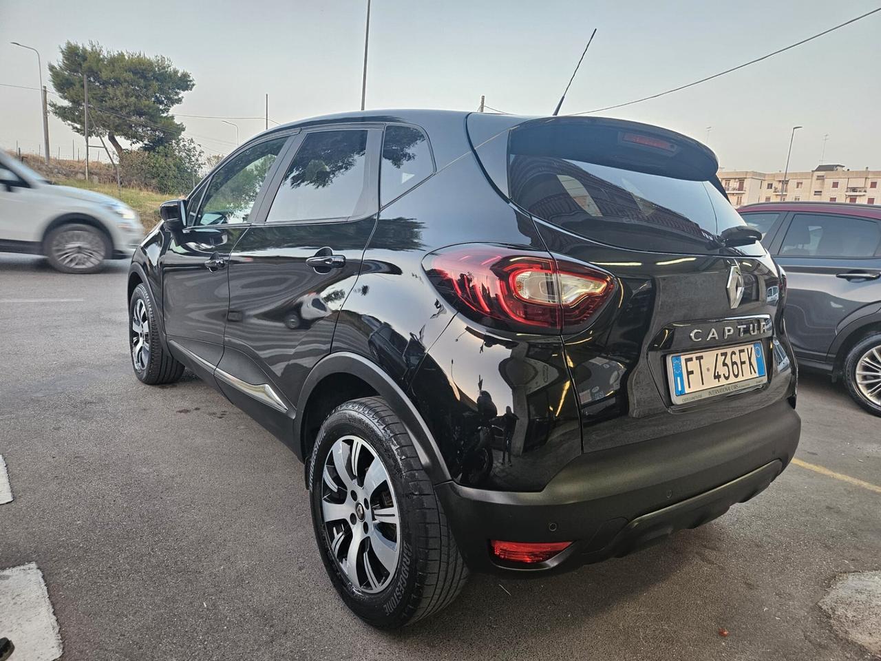 Renault Captur 1.5dci 66kw 90cv FULL NEOPATENTATI