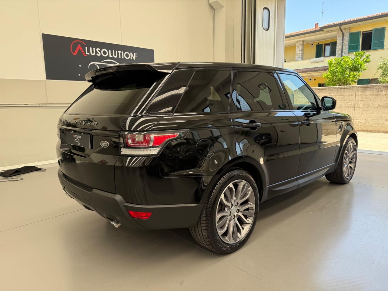 Land Rover Range Rover Sport 3.0 TDV6 HSE Dynamic