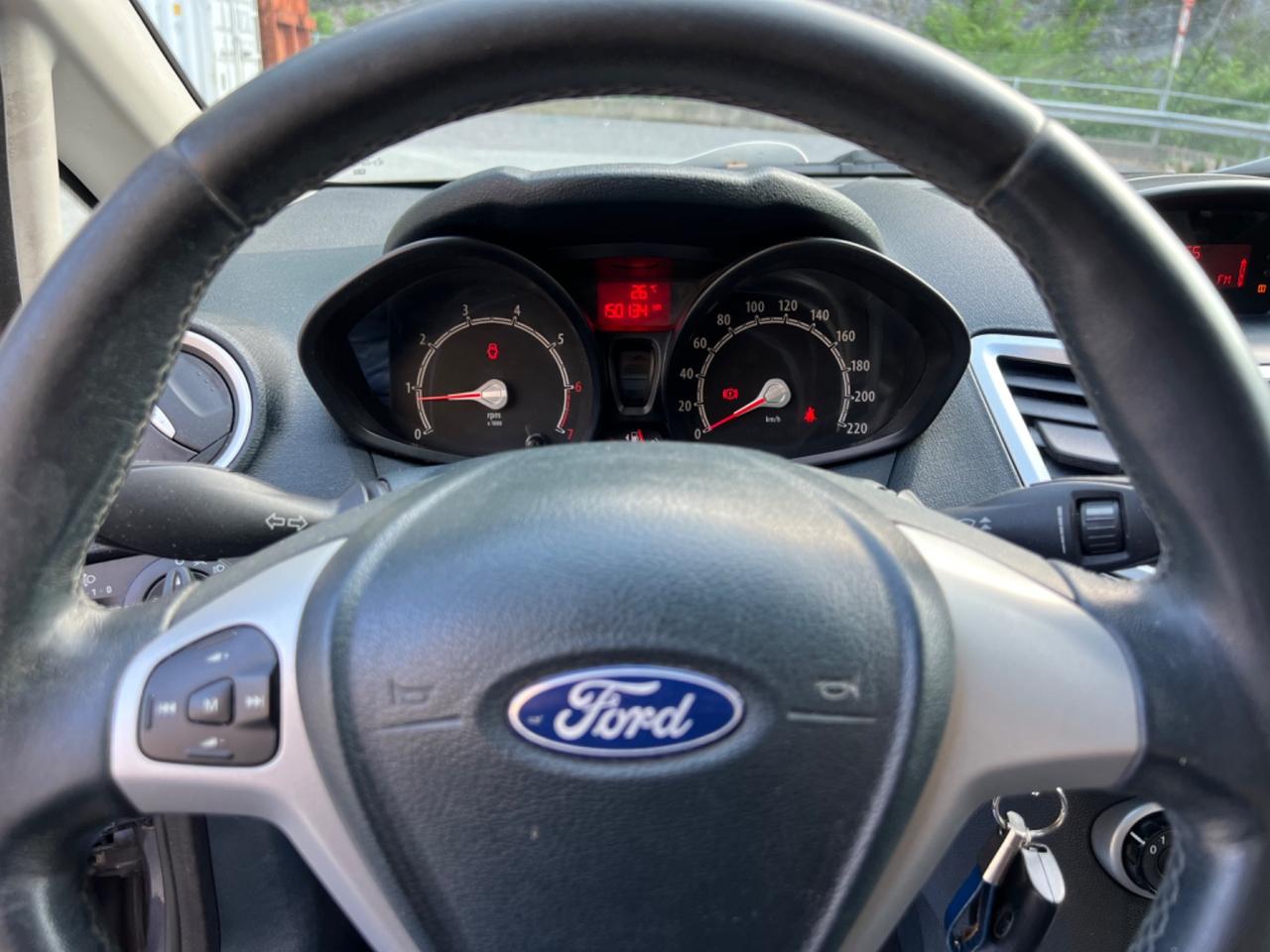 Ford Fiesta 1.2 82 CV 5 porte Titanium