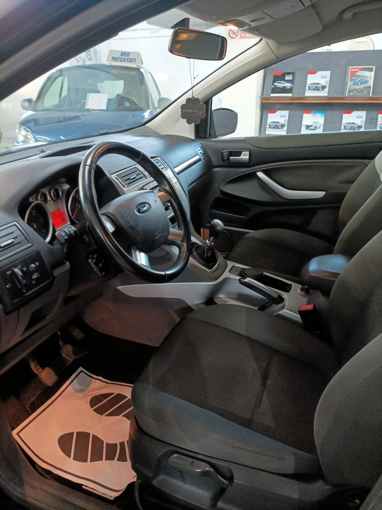 Ford Kuga 2.0 TDCi 163 CV 4WD-Distr Nuova 184000KM