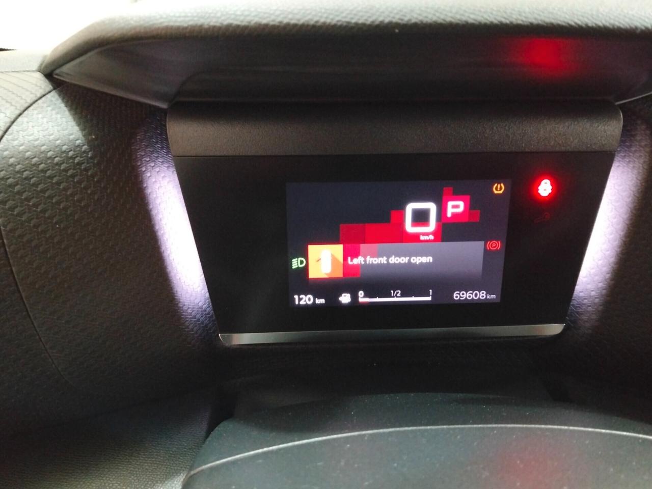 Citroen C4 BlueHDi 130 S&S EAT8 Feel Pack