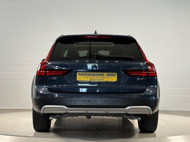 VOLVO V90 Cross Country B4 2.0d AWD Plus Mild-Hybrid TETTO/PREZZO REALE