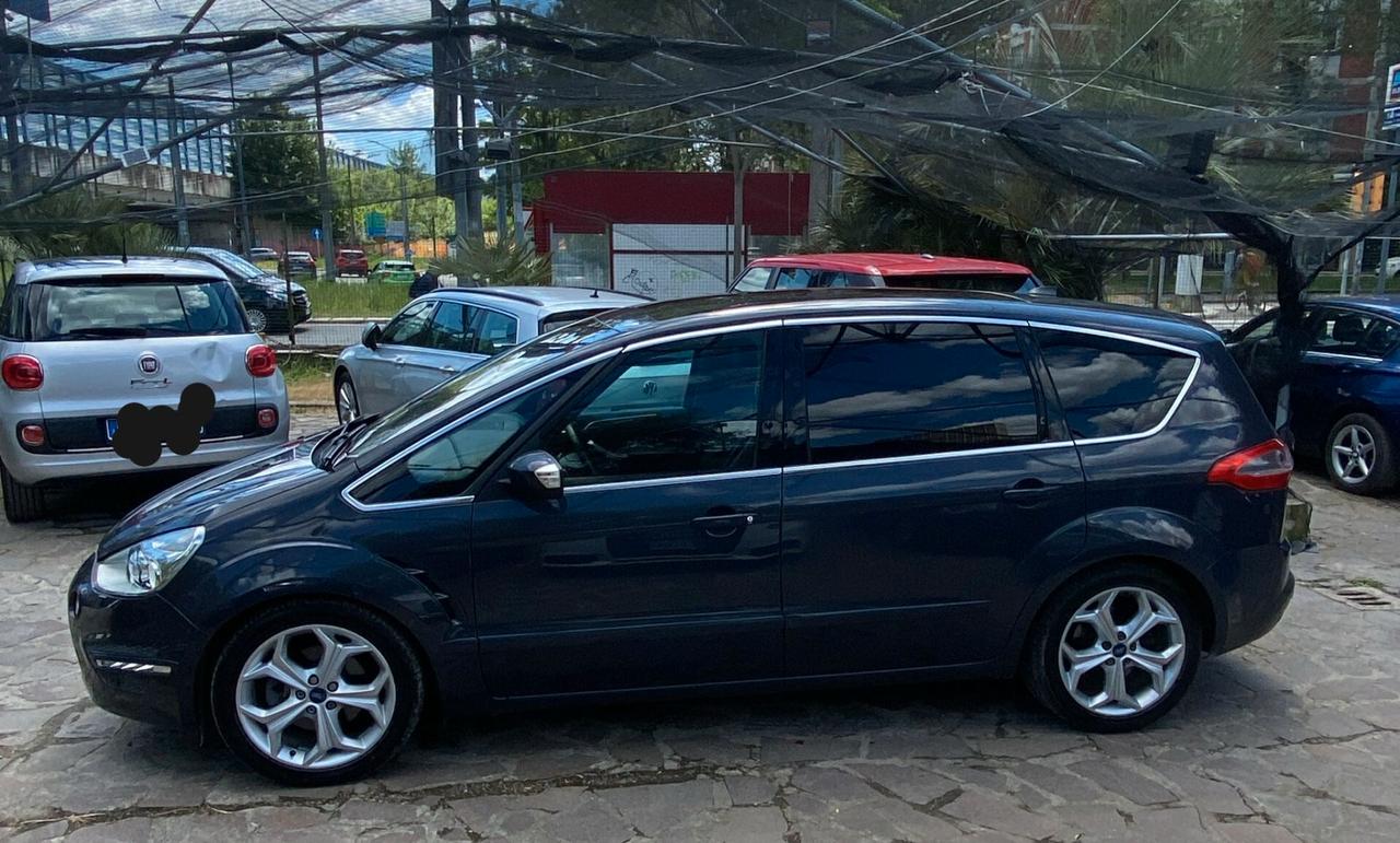 Ford S-Max 2.0 TDCi Titanium 7 POSTI !!!