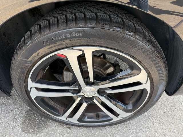 Peugeot 208 208 5p 1.2 t GT LINE / TETTO PANORAMICO