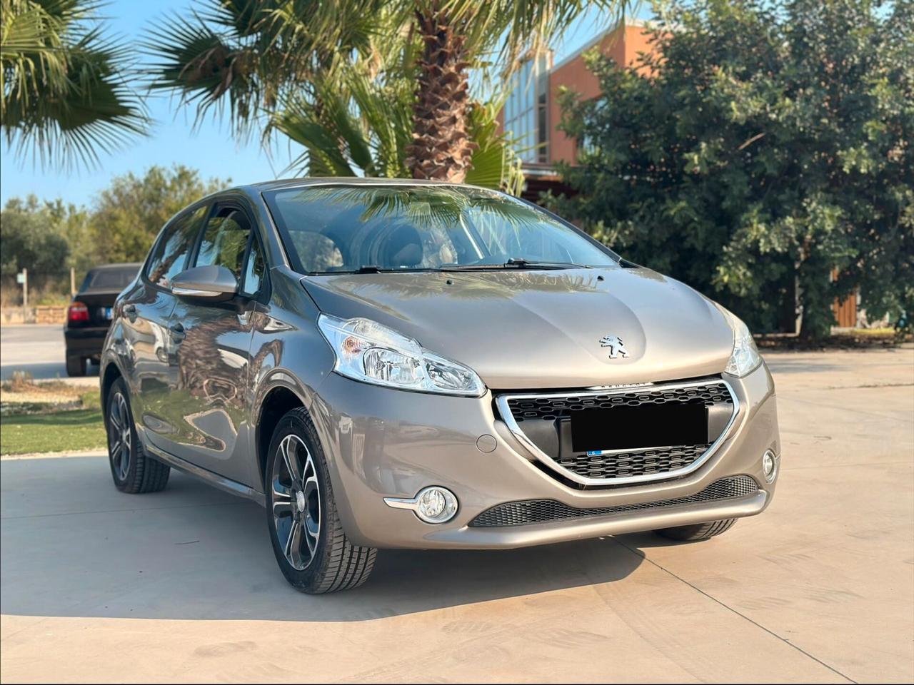 Peugeot 208 1.2 PureTech 82 CV Allure