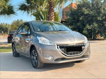 Peugeot 208 1.2 PureTech 82 CV Allure