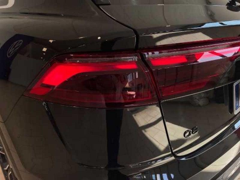Audi Q8 I 2024 3.0 tdi mhev S line edition quattro 231cv tiptronic