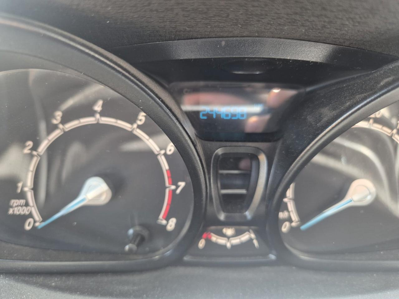 Ford Fiesta 1.4 5 porte Bz.- GPL Titanium